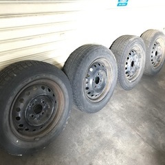 スタッドレスブリザックrevo1 165/70R13溝なし転がし用にの画像