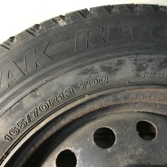 スタッドレスブリザックrevo1 165/70R13溝なし転がし用にの画像