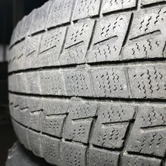 スタッドレスブリザックrevo1 165/70R13溝なし転がし用にの画像