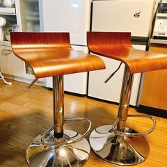 カウンタースツールの画像