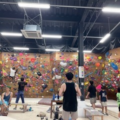 登った先の景色みませんか！？あしたボルダリングやりたい人募…