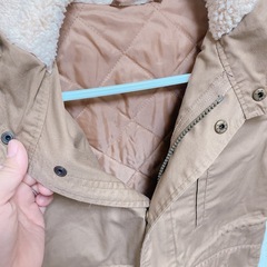 男の子 130 アウター コート GU　の画像