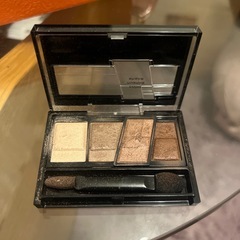 ケイト　デザイニングブラウンアイズの画像