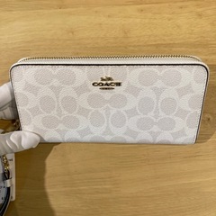 コーチ　シグネチャーホワイト長財布H①【新品未使用】の画像