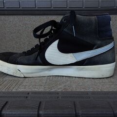 NIKE SB ZOOM BLAZER MID PRM 27.5cmの画像