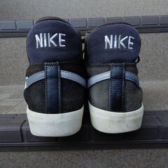NIKE SB ZOOM BLAZER MID PRM 27.5cmの画像