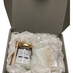 未使用　コスメまとめて (洗顔料・リップ・アイシャドウ)の画像