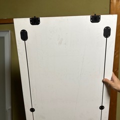 棚のドアの画像