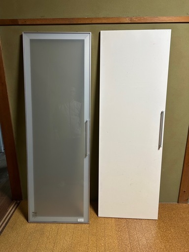 棚のドア