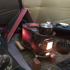 キャンプ　ホンマ製作所　薪ストーブの画像