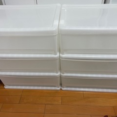 衣装ケースの画像