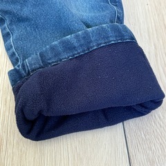 子供用　130 ジーンズ、トレーナー の画像