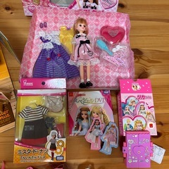 リカちゃん　ミスタードーナツショップ　ドレスつき付きの画像