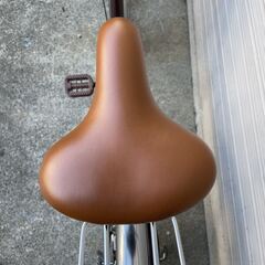 ★美品ATTIVO パンクしにくい自転車 低床車 アッティーボ  22インチ ブロックダイナモライト ママチャリ　自転車　直接渡し大歓迎　通学 通勤の画像