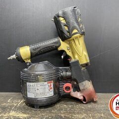 【久留米】【引き取り限定】【中古品】HITACHI 日立工機 NV90HMC 高圧ロール釘打機 使用空気圧力:1.18～2.26MPa ◆使用釘…針金連結釘:45-90mm／シート連結釘:45-50mmの画像