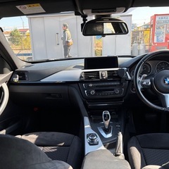 BMW 320d ツーリング（F31）の画像