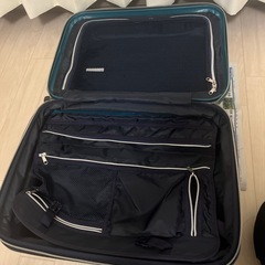 キャリーケースの画像
