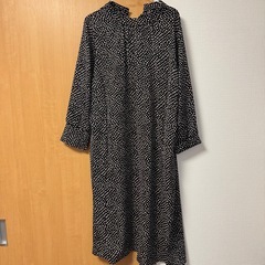 TRUBE ワンピース　中古美品の画像