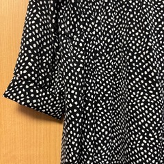 TRUBE ワンピース　中古美品の画像