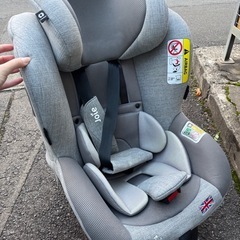 Joie チャイルドシート　ISOFIX固定の画像