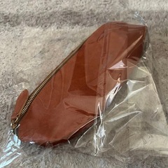 （何かと一緒で無料でおつけ致します！）ブラウンフェイクレザー ペンケース スリム　合成皮革製の画像