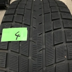 　横浜アイスガードIG52c 245/45R18 四本の画像