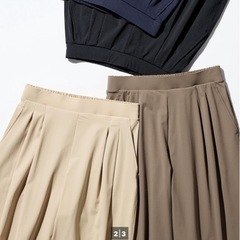 ユニクロ　ウルトラストレッチアクティブワイドパンツXL黒の画像