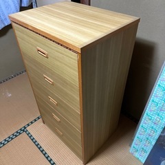 衣装箪笥の画像