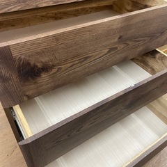 ⭐︎ドリーム荒牧店⭐︎ジモティー割引有⭐︎【クリーニング済み】三友ファニチャー/6段チェスト/天板穴ありの画像