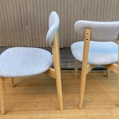 ダイニングテーブル+チェアセットの画像