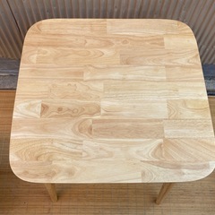 ダイニングテーブル+チェアセットの画像