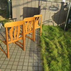 使い込んだ椅子ですが、まだしっかりしています。の画像