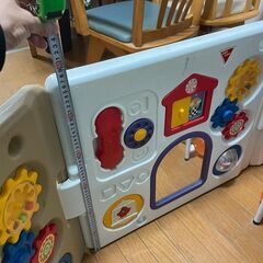 ベビーサークル　柵　ベビーフェンスの画像