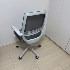 オフィスチェアの画像