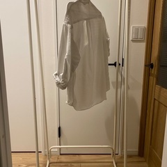 ハンガーラックの画像