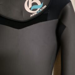 サーフィン用5mmラバーセミドライフルスーツの画像