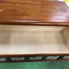 【ドリーム川西店御来店限定】☆ジモティー見たよ♪割引☆  カントリー調4段ローチェスト  クリーニング済み 【99560000037066】の画像