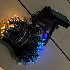 クリスマスイルミネーション　ソーラー　LED200球　20mの画像