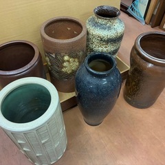 ★一つ 1000円★陶器・花瓶・傘立て・壺※商品の状態や寸法等は現物にてご確認ください。の画像
