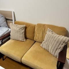 ソファの画像