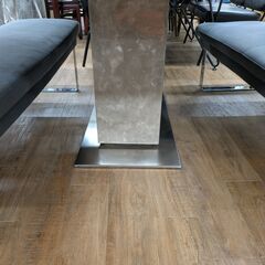 東京インテリア 大理石ダイニングテーブルセットの画像