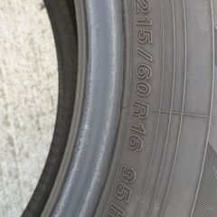 ヨコハマ2021年製夏タイヤ215/60R16 4本セットの画像