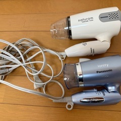 ヘヤードライヤー2個の画像