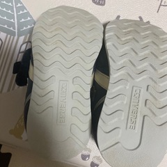 キッズ　
コンバース　１５センチ　US 8 の画像