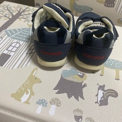 キッズ　
コンバース　１５センチ　US 8 の画像