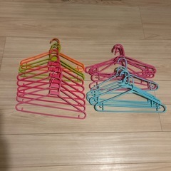 ハンガー　いろいろの画像