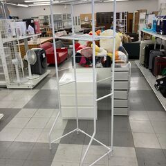 ★リユースのサカイ千葉中央店★  ランドリーラック 白 H172×D51×W60～109 クリーニング済み TC5388の画像