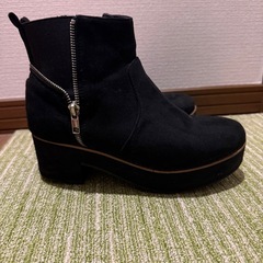 スウェード　ブラック　LL 訳あり　ブーツの画像