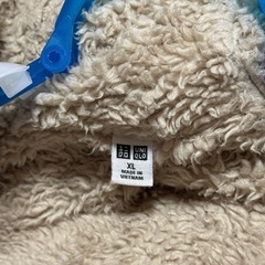 ユニクロボアスウェットフルジップパーカーの画像