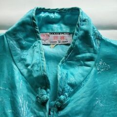 双桃 DOUBLE PEACH ライトブルー チャイナ服 サテン 半袖 サイズMの画像